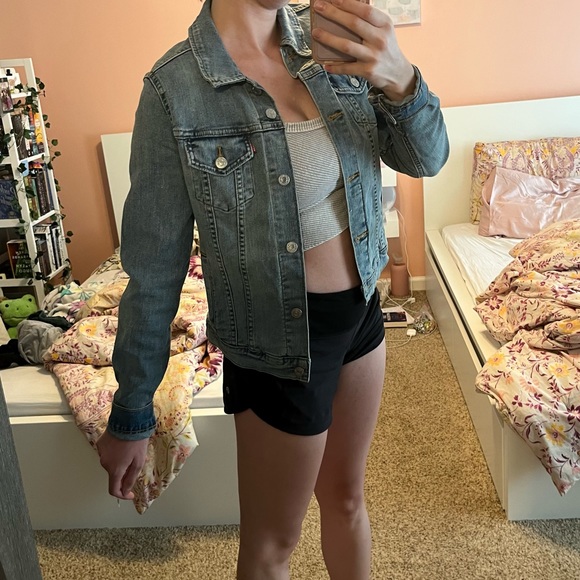 levis denim jacket - Picture 6 of 7